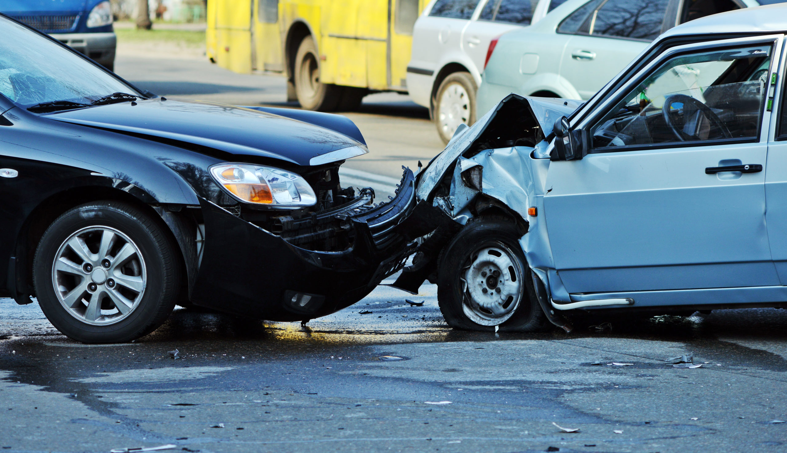 You are currently viewing The Role Of A Car Accident Lawyer